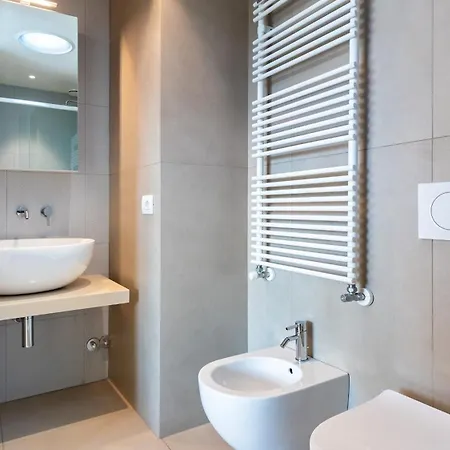 Boemia 10, Emma Villa Alessandria