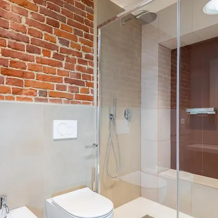 Boemia 10, Emma Villa *